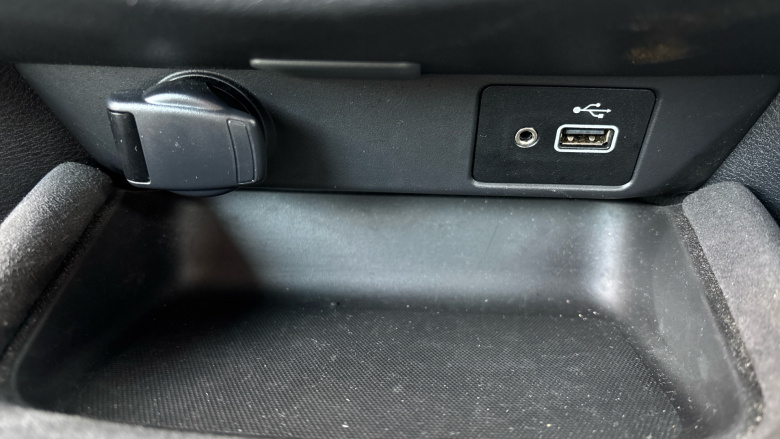 Nissan Juke 1.0 DiG-T 114 Tekna+ 5dr Petrol Hatchback